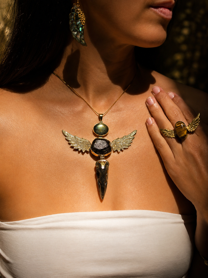 Apache Tear & Labradorite Raven Skull Anahata Brass Pendant