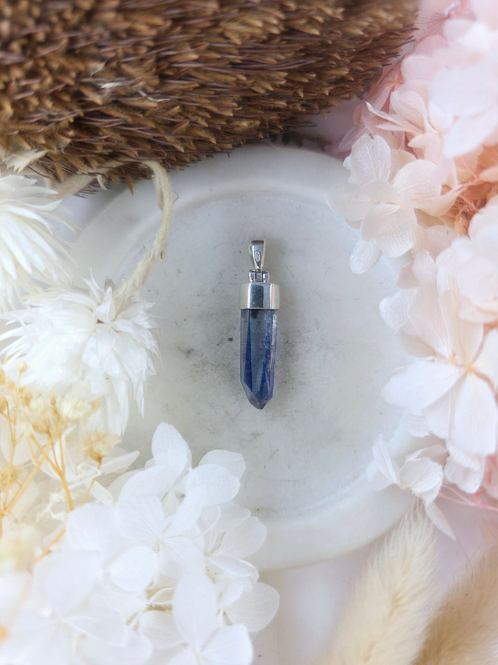 Tanzine Aura Silver Pendant