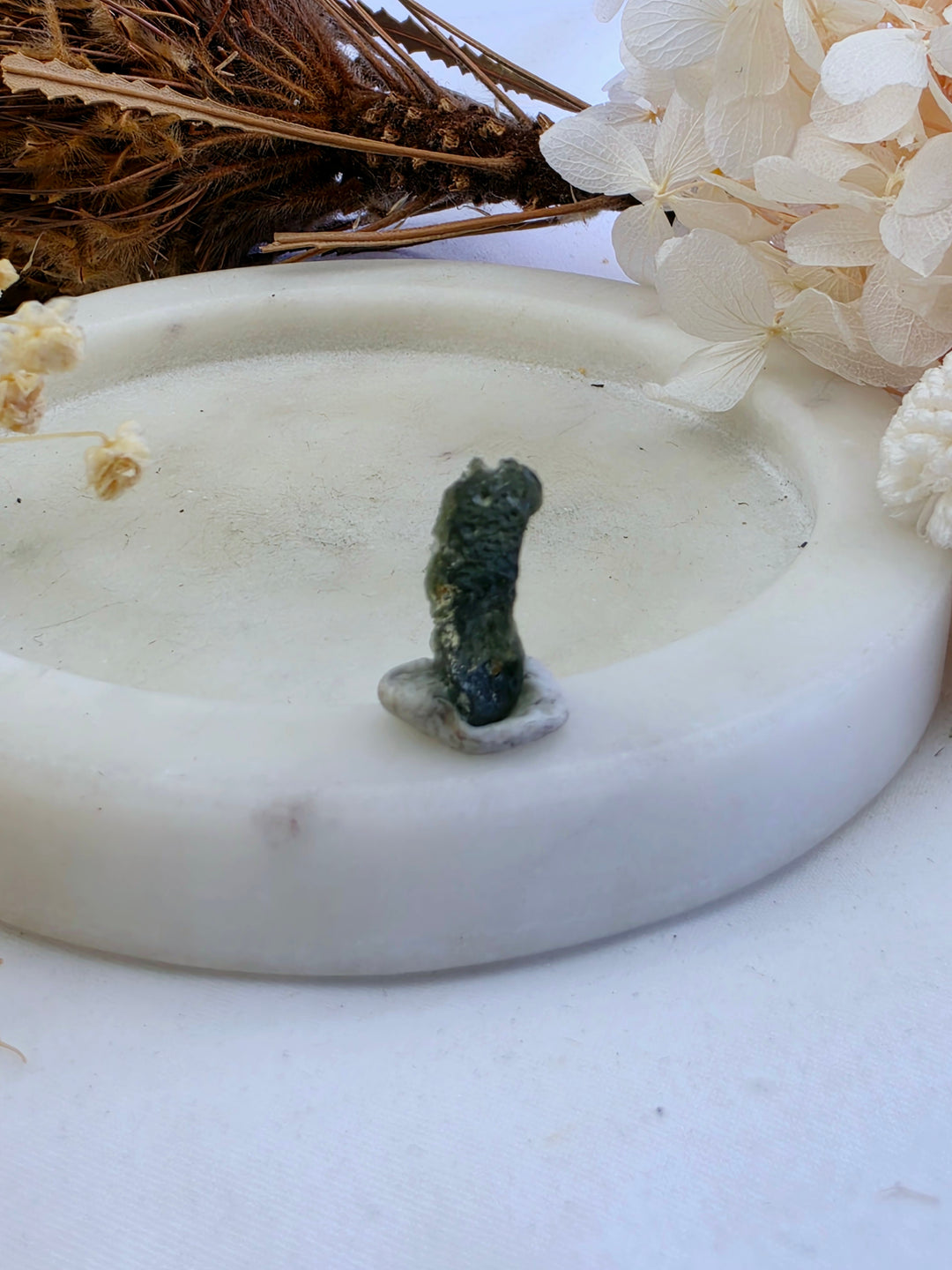 Moldavite Specimen — Manifest & Transform