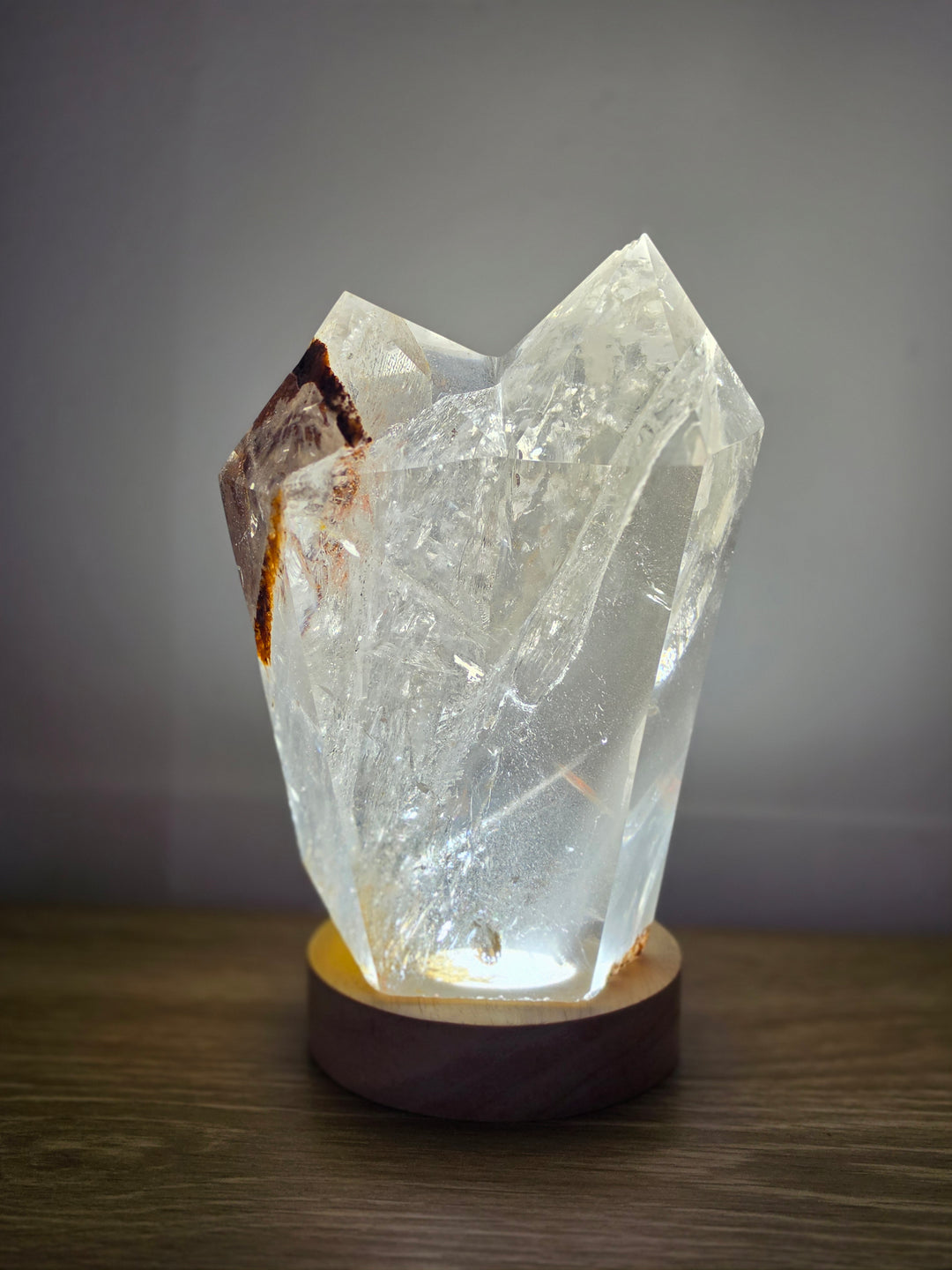 Light LED Wooden Stand - Medium