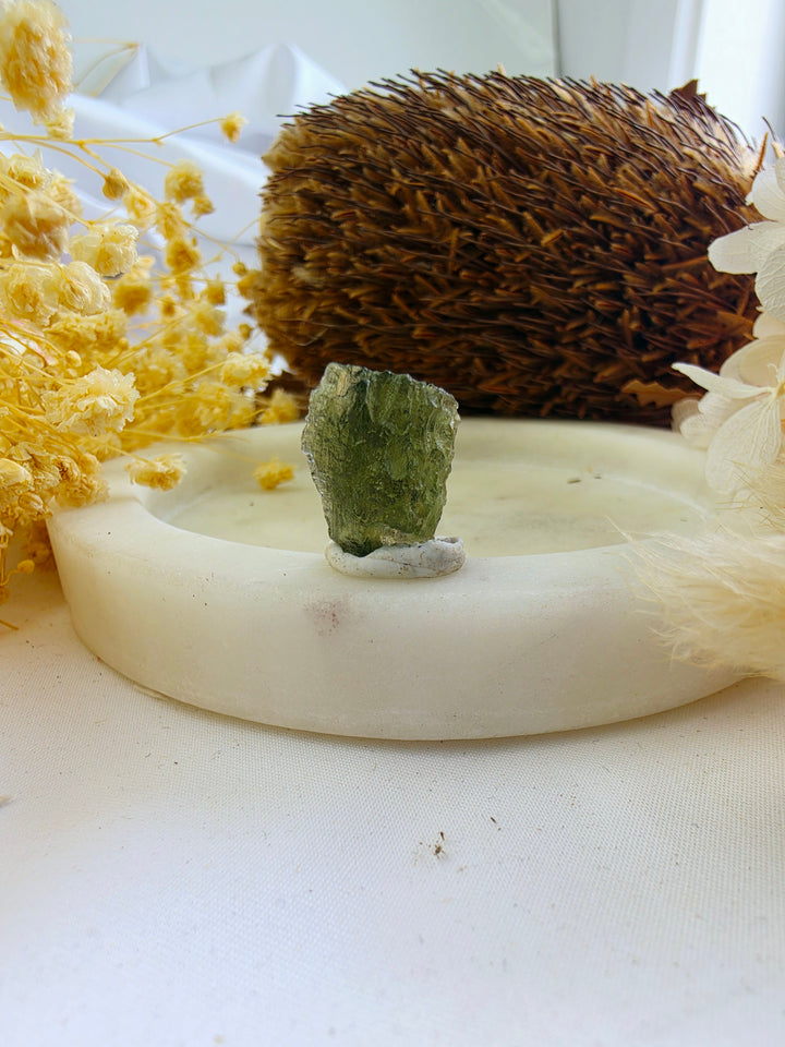 Moldavite Specimen — Manifest & Transform