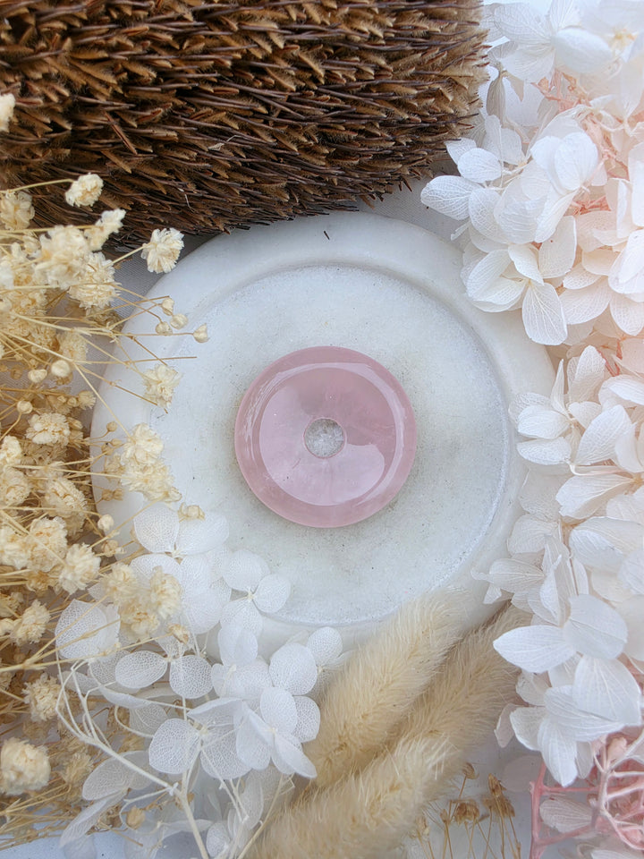 Rose Quartz Circle Of Light Pendant