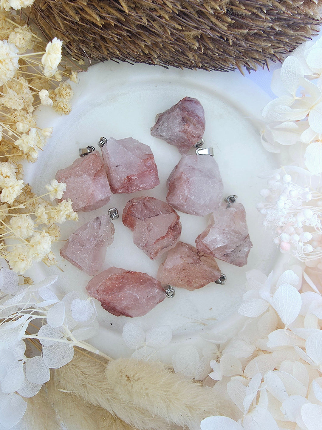 Fire quartz natural pendant