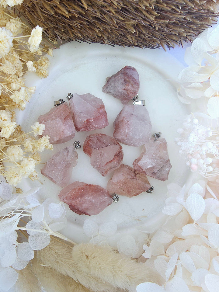 Fire quartz natural pendant
