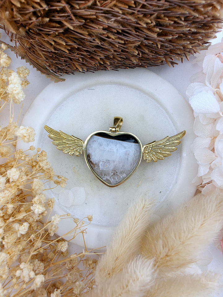 Agate in Quartz Anahata Brass Pendant