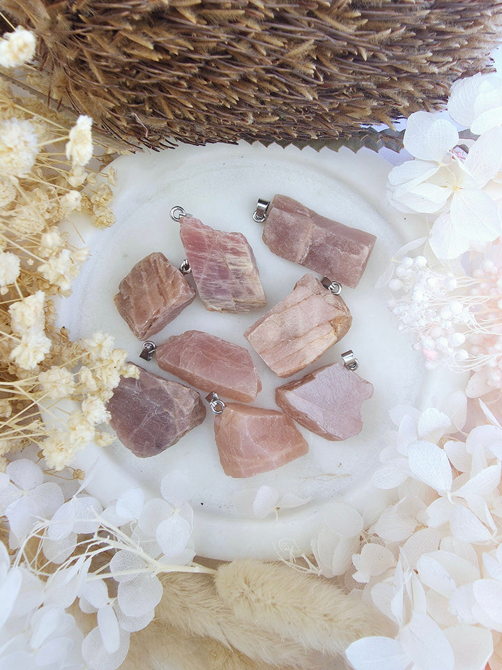 Peach moonstone natural pendant