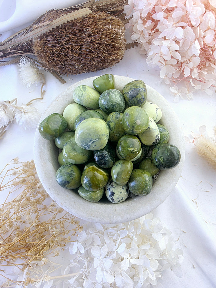 Serpentine Tumbled Stone