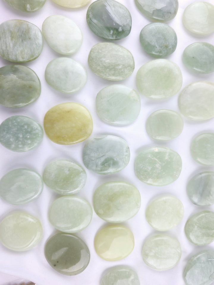 Jade Medium Flat Stone