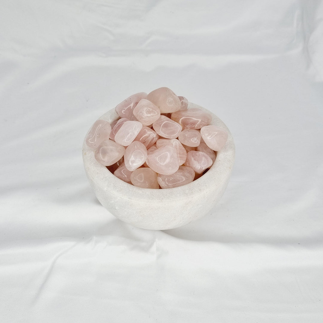 Rose quartz tumbled stones