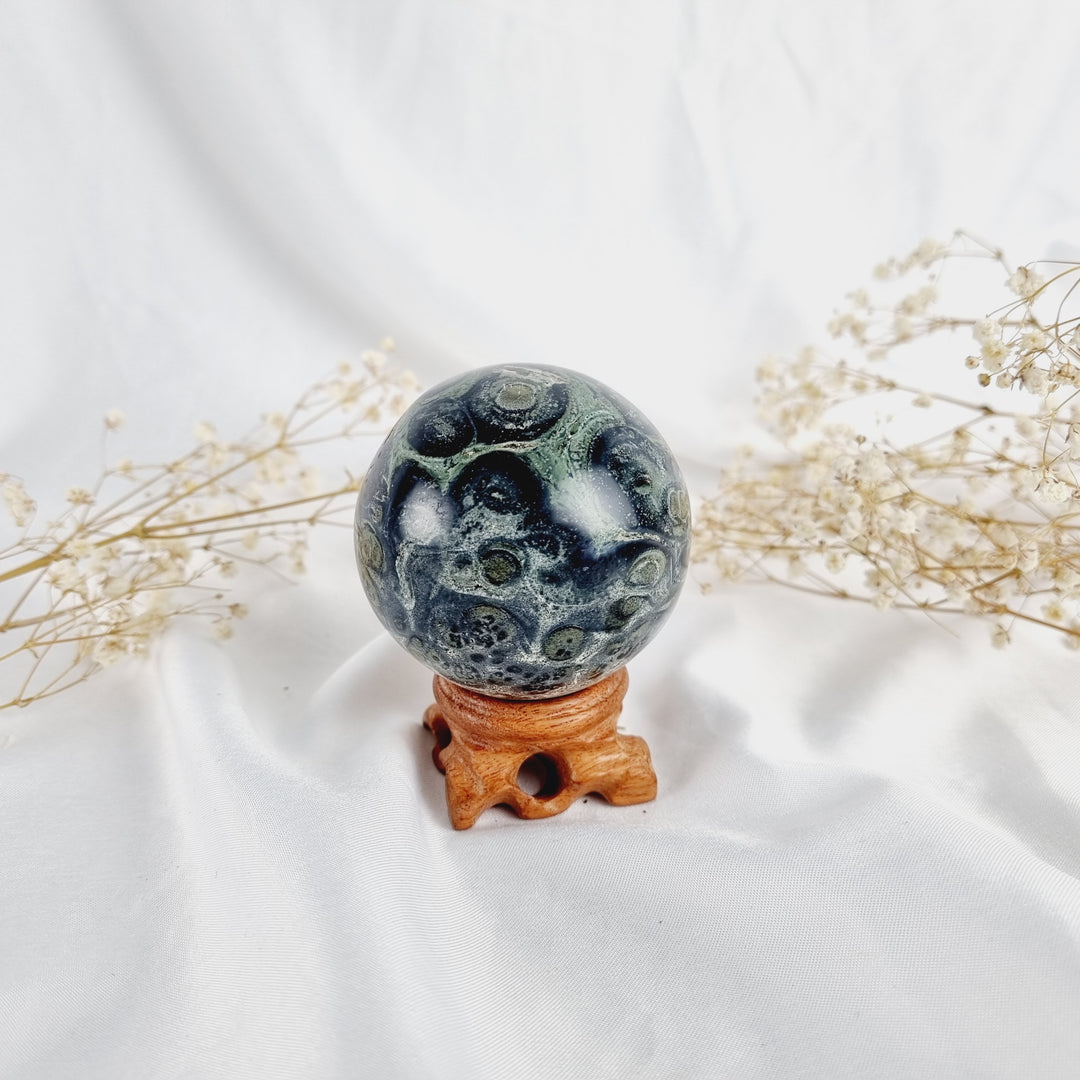 Kambaba Jasper Sphere