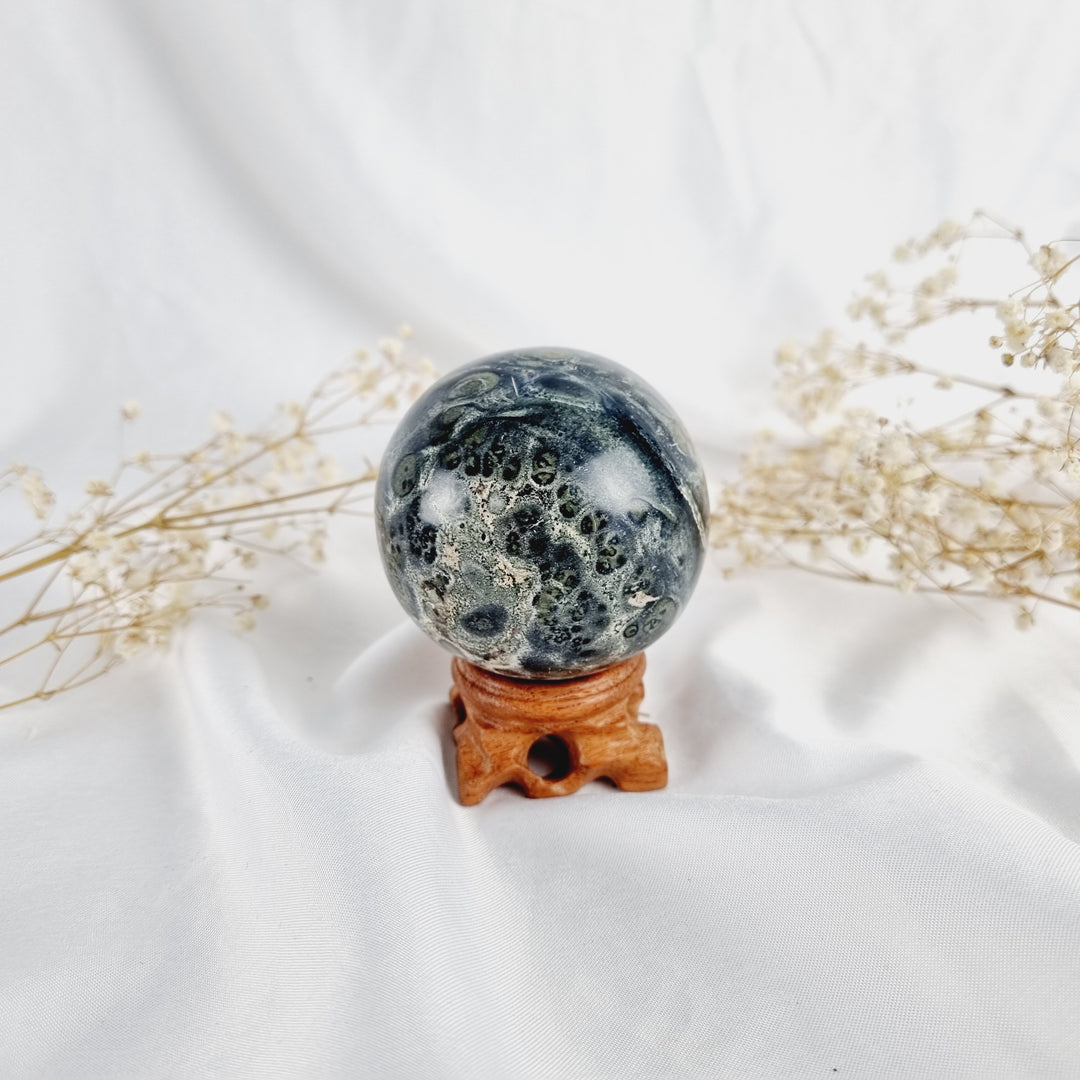 Kambaba Jasper Sphere