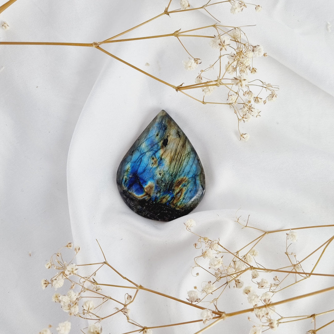 Labradorite Cabochon