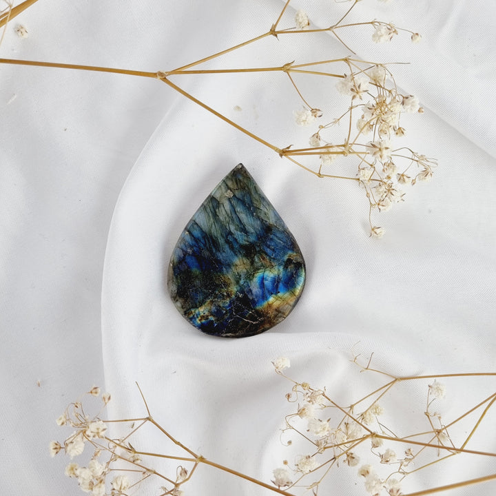 Labradorite Cabochon